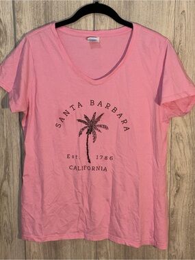 Santa Barbara Port & Co Women's Fan Favorite V-Neck Graphic Tee Pink Medium